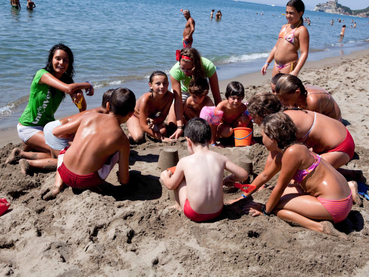 Village à la mer pour la famille