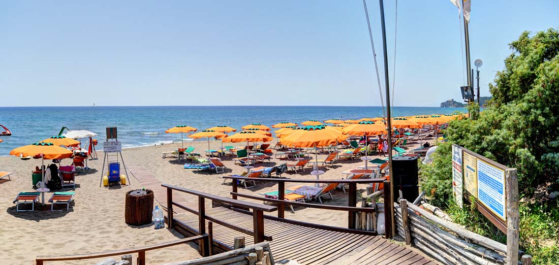 Spiaggia delle Rocchette - Camping Village Santapomata